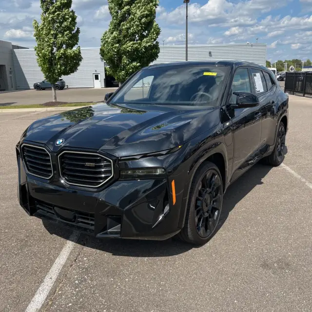 2025 BMW XM PHEV