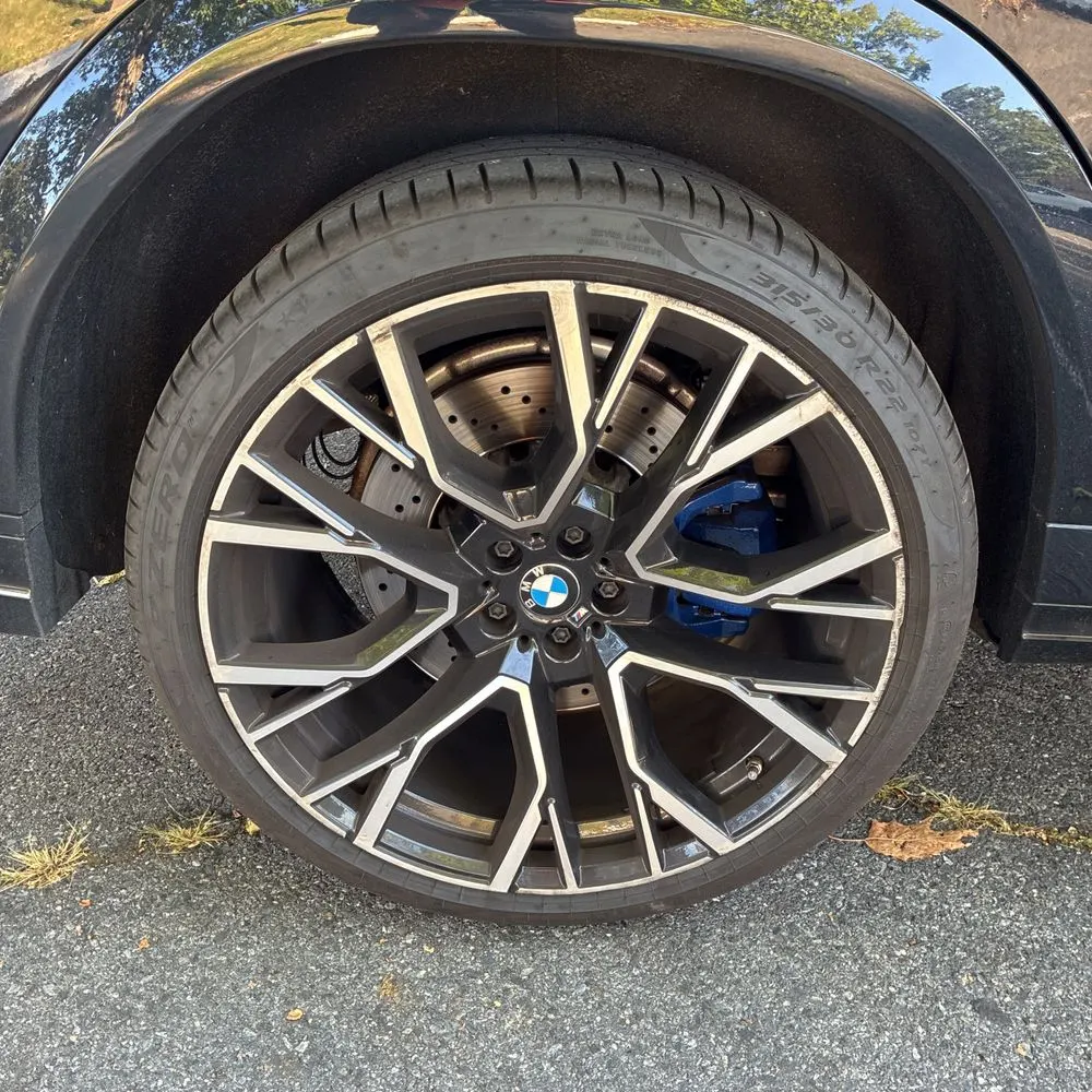 2021 BMW X6 M