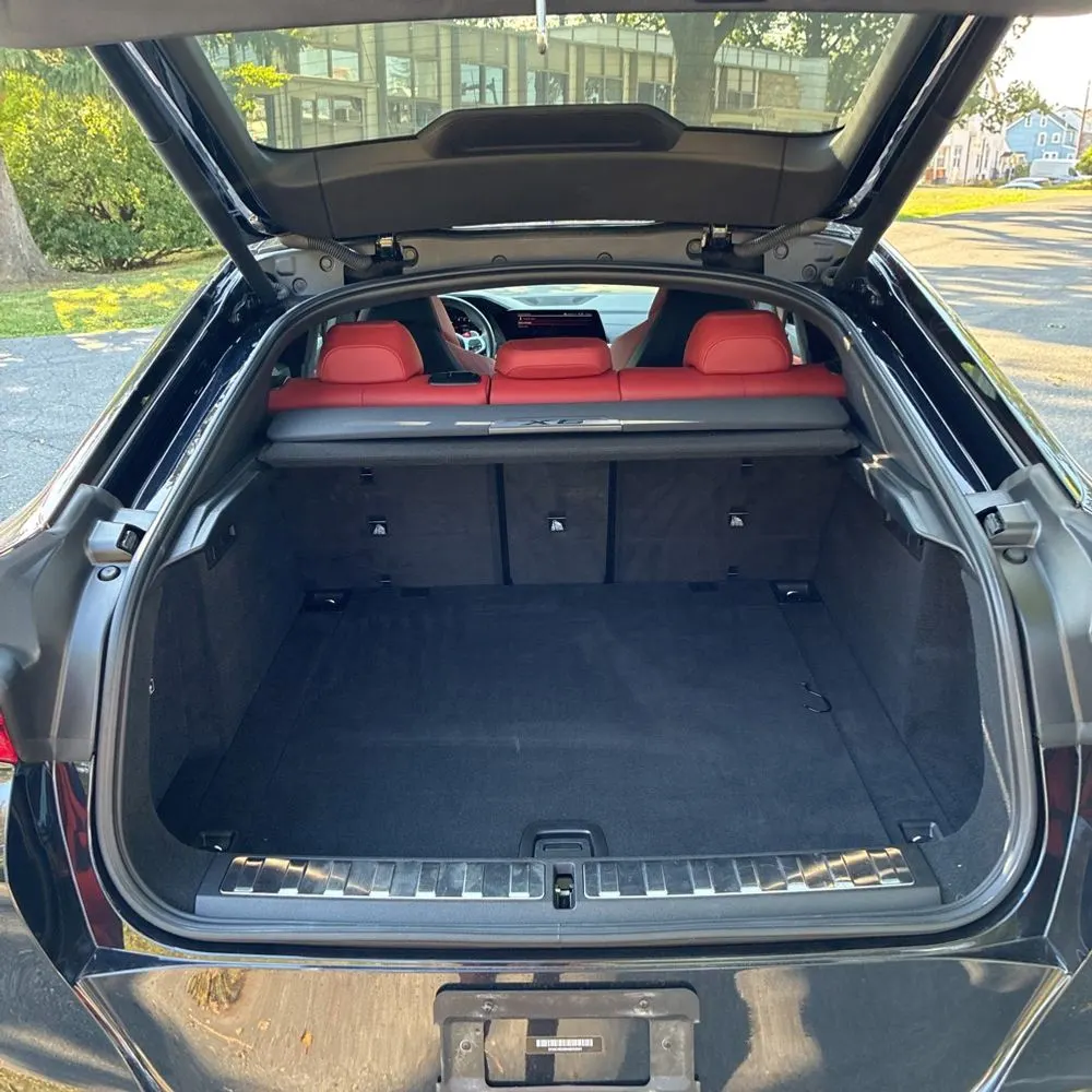 2021 BMW X6 M