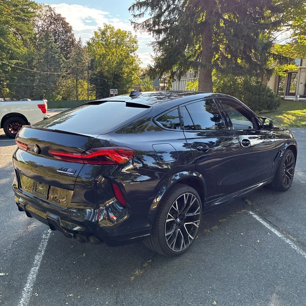 2021 BMW X6 M