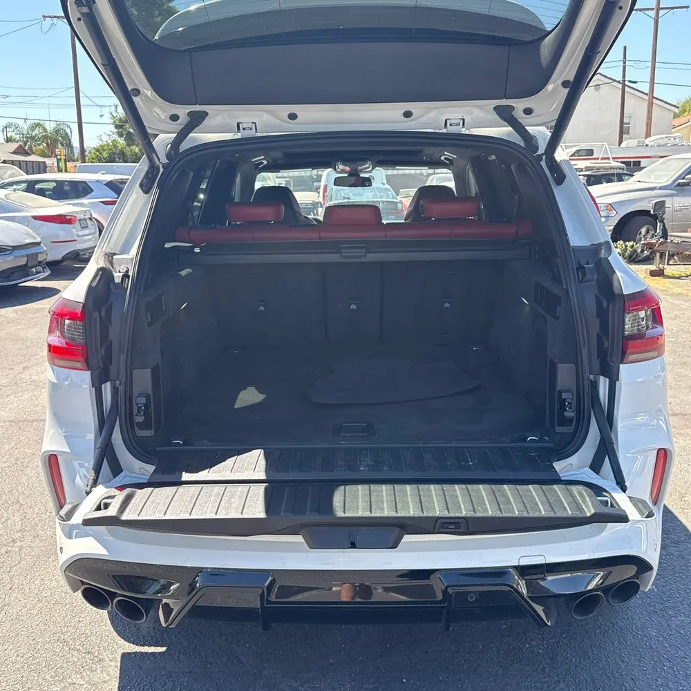 2023 BMW X5 M