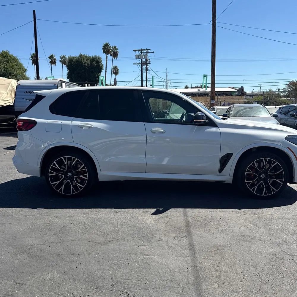2023 BMW X5 M