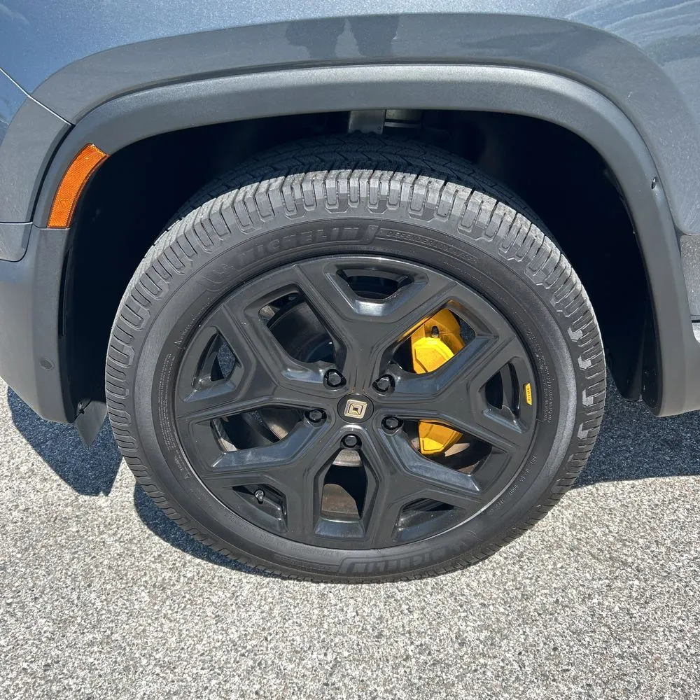 2022 Rivian R1T Adventure