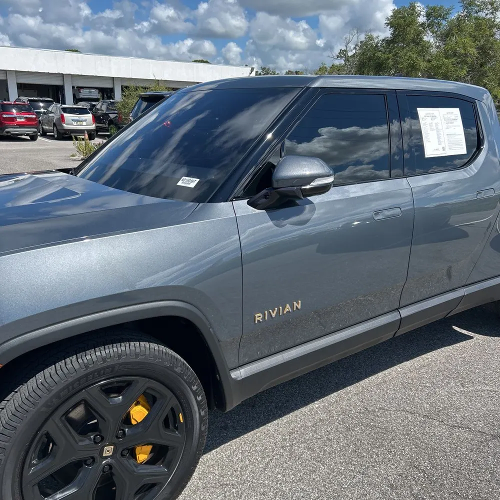 2022 Rivian R1T Adventure