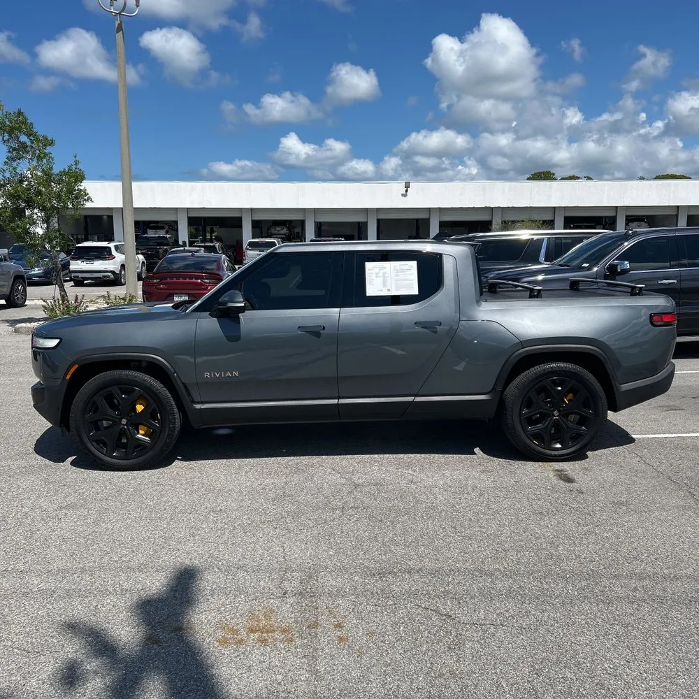 2022 Rivian R1T Adventure