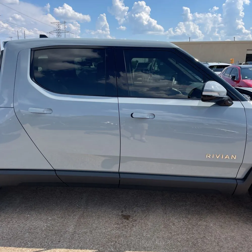 2022 Rivian R1T Adventure