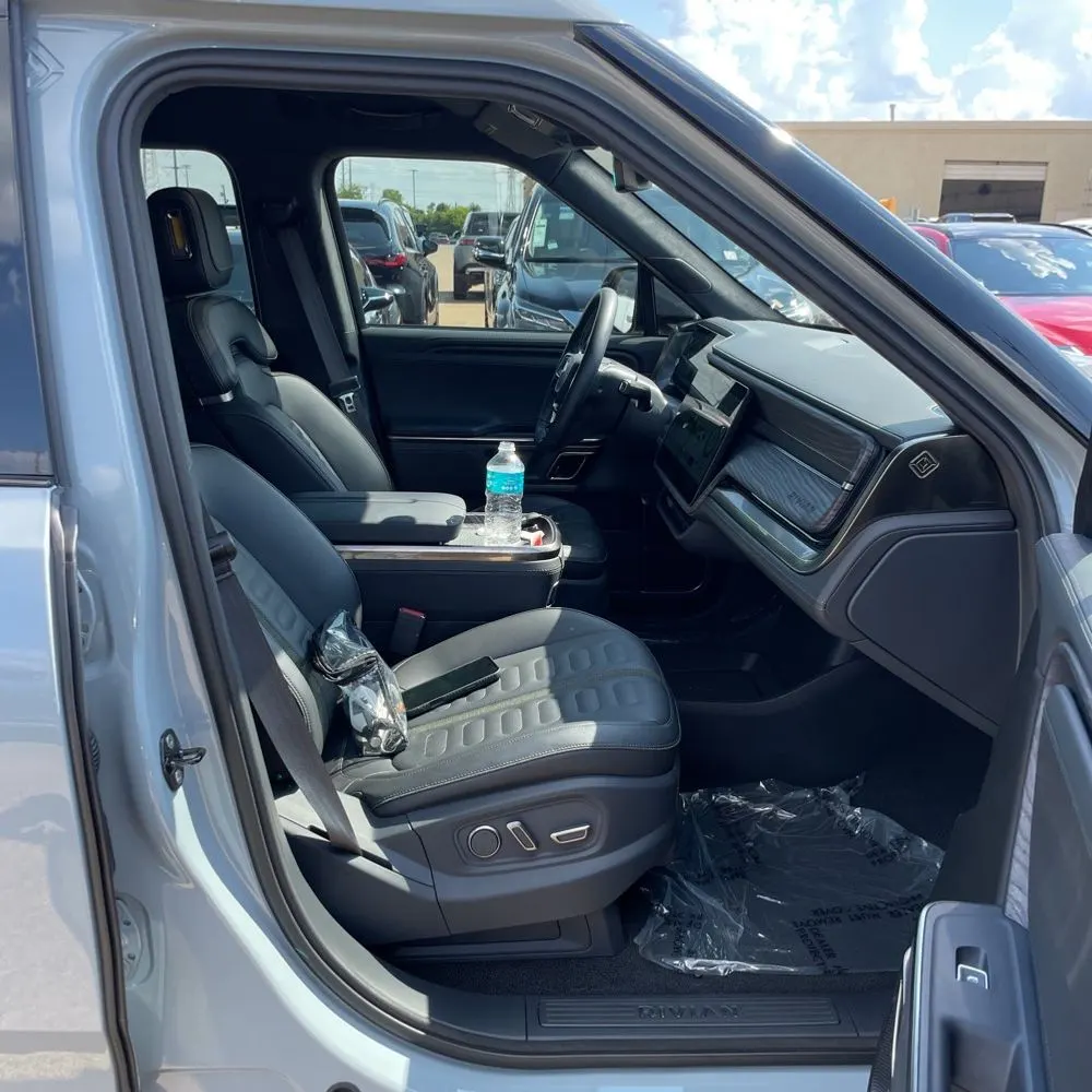 2022 Rivian R1T Adventure