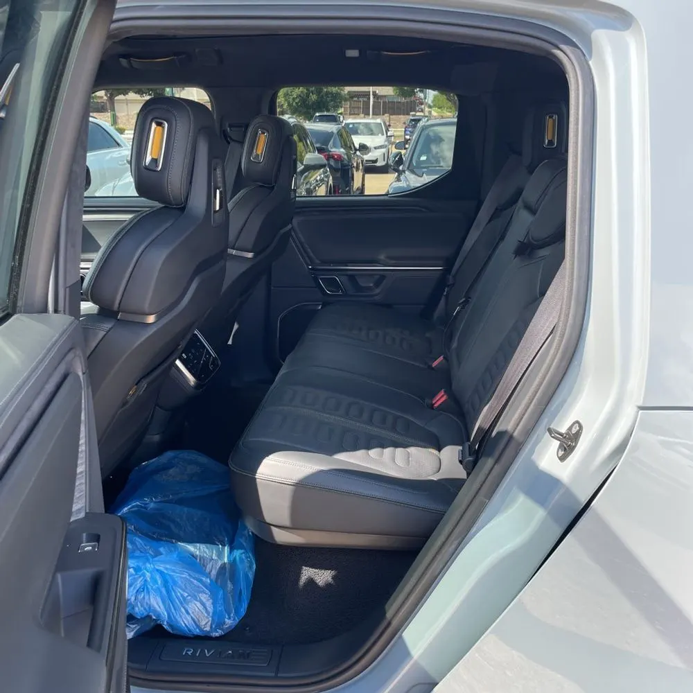2022 Rivian R1T Adventure