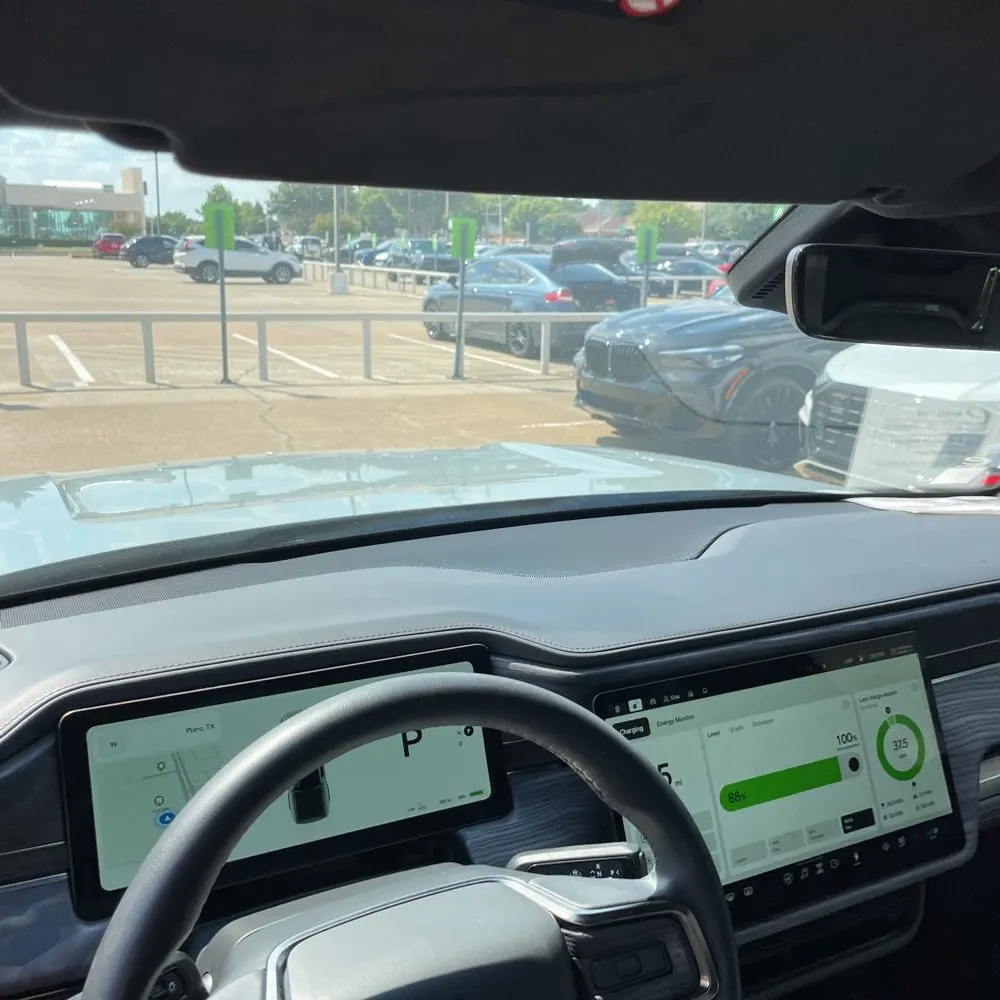 2022 Rivian R1T Adventure