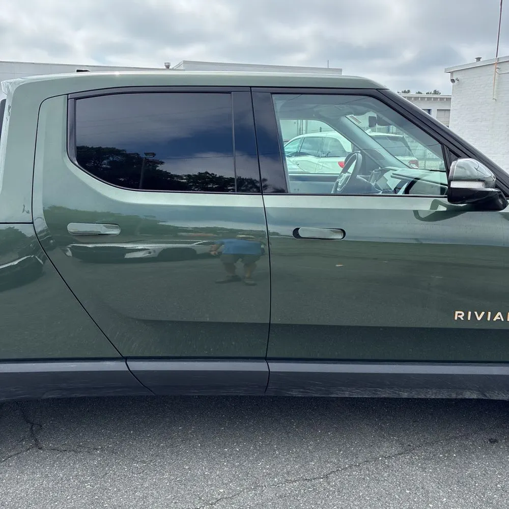 2023 Rivian R1T Adventure Quad-Motor