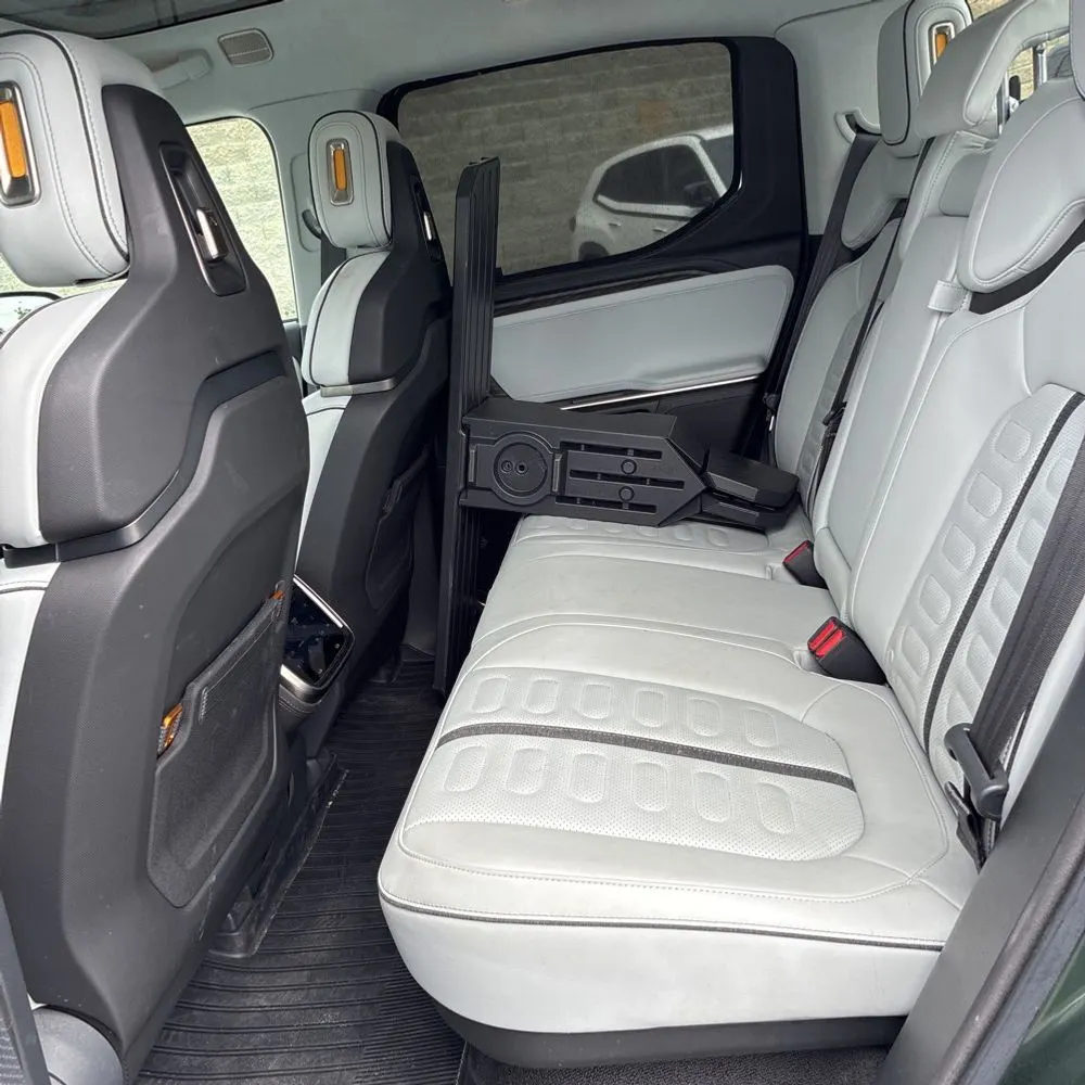 2023 Rivian R1T Adventure Quad-Motor