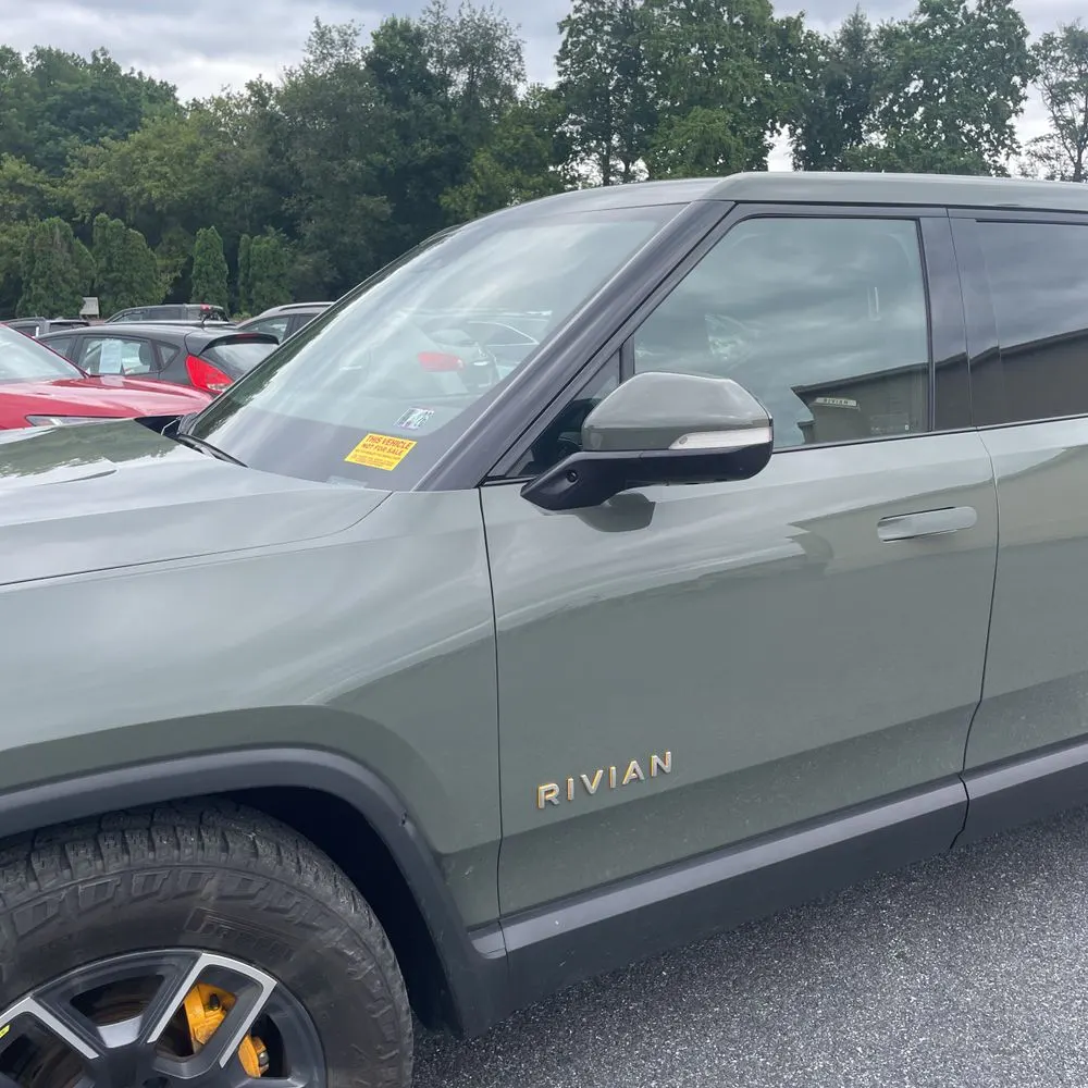 2022 Rivian R1T Launch Edition