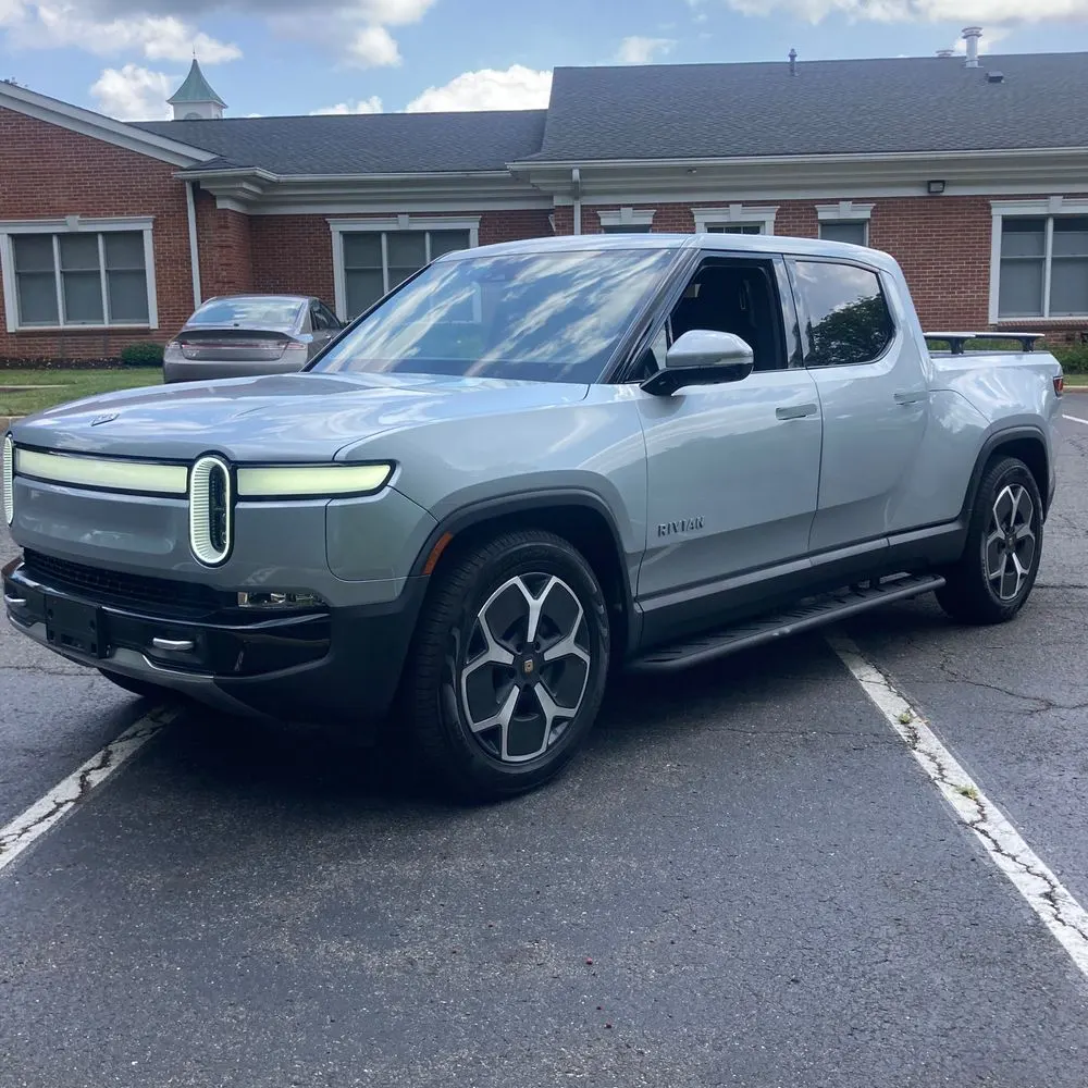 2024 Rivian R1T Adventure Dual-Motor