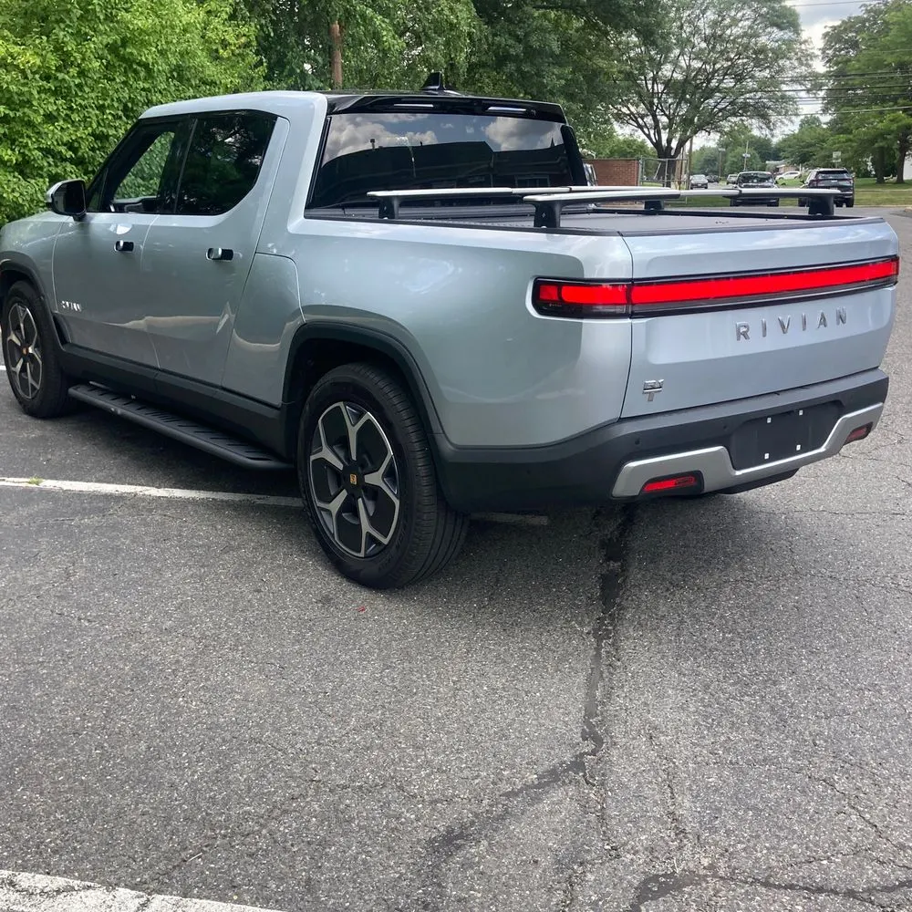 2024 Rivian R1T Adventure Dual-Motor