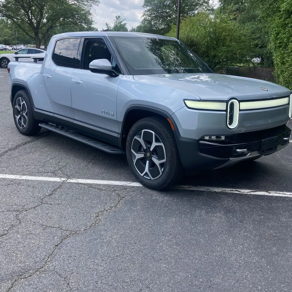 2024 Rivian R1T Adventure Dual-Motor