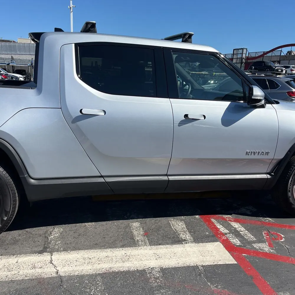 2024 Rivian R1T Adventure Dual-Motor