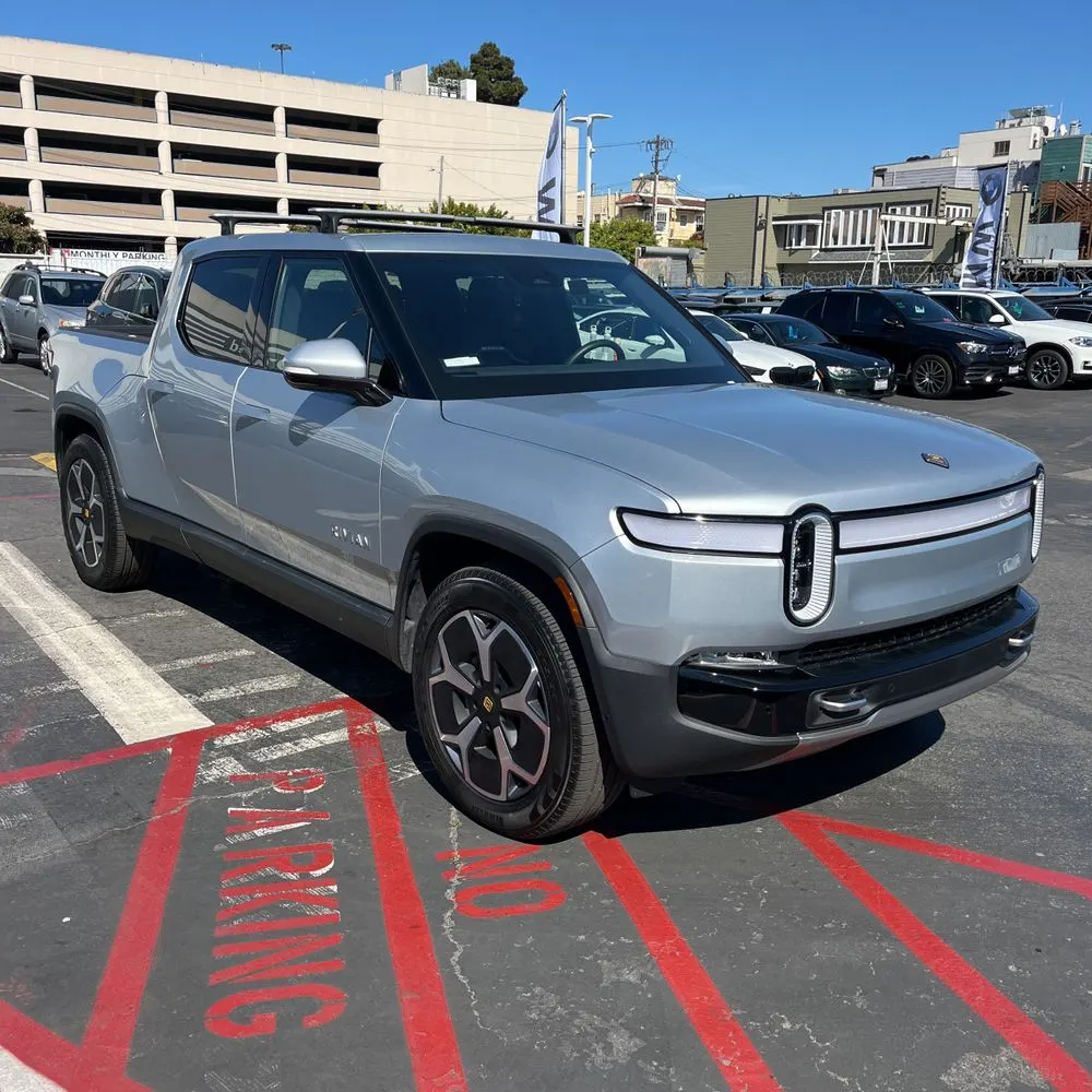 2024 Rivian R1T Adventure Dual-Motor