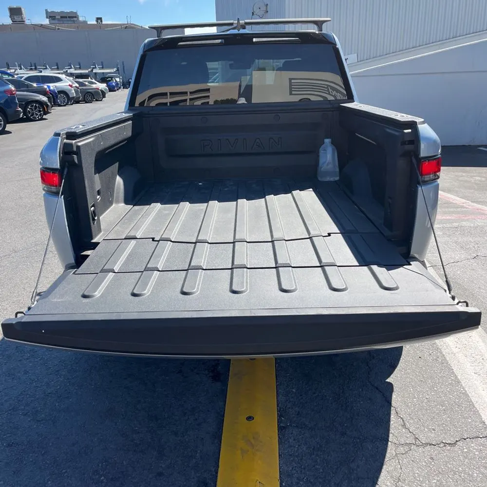 2024 Rivian R1T Adventure Dual-Motor
