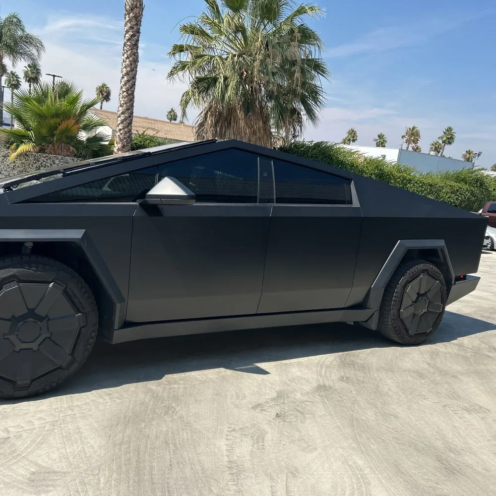2024 Tesla Cybertruck Base