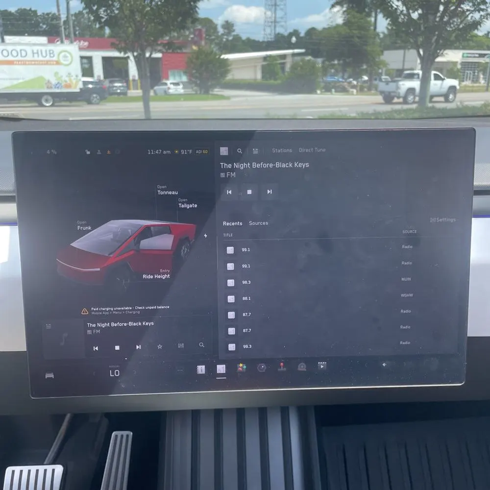 2024 Tesla Cybertruck Base