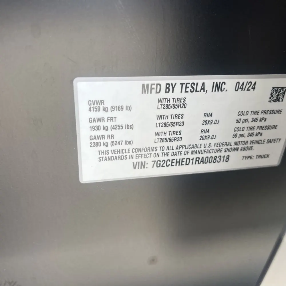 2024 Tesla Cybertruck Base