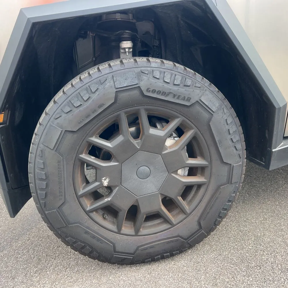 2024 Tesla Cybertruck Base