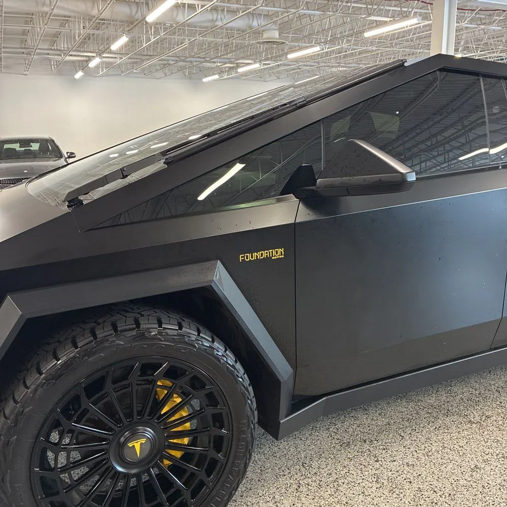 2024 Tesla Cybertruck Base