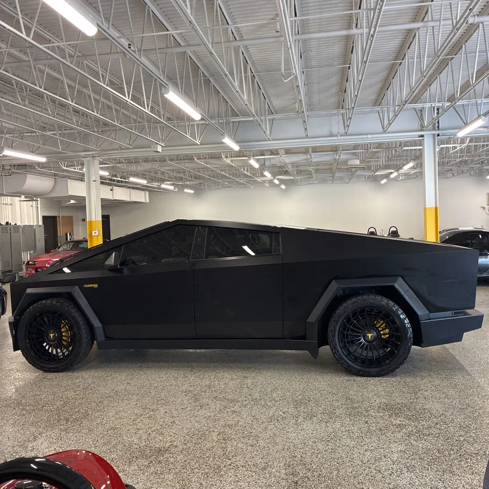 2024 Tesla Cybertruck Base