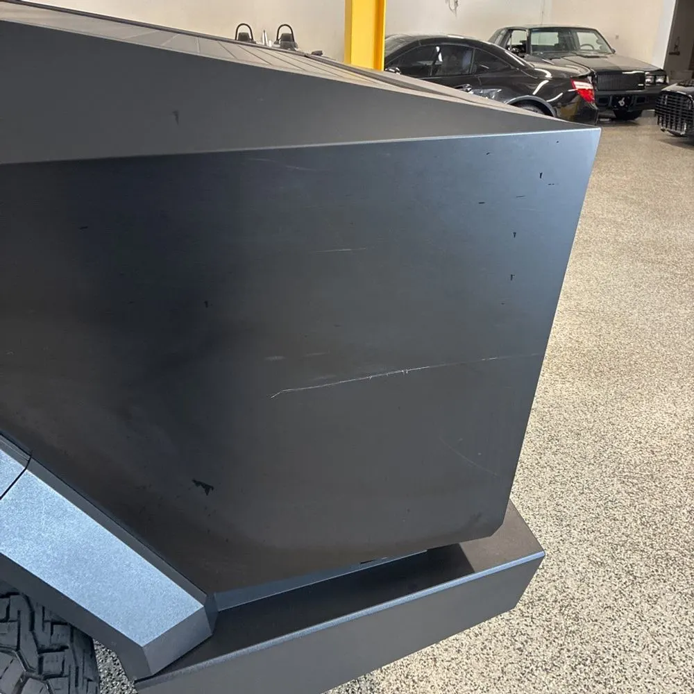 2024 Tesla Cybertruck Base