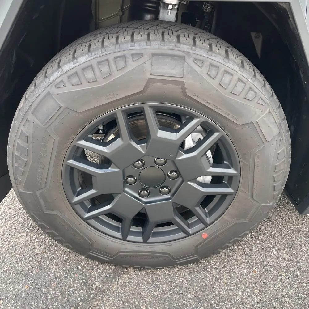 2024 Tesla Cybertruck Base