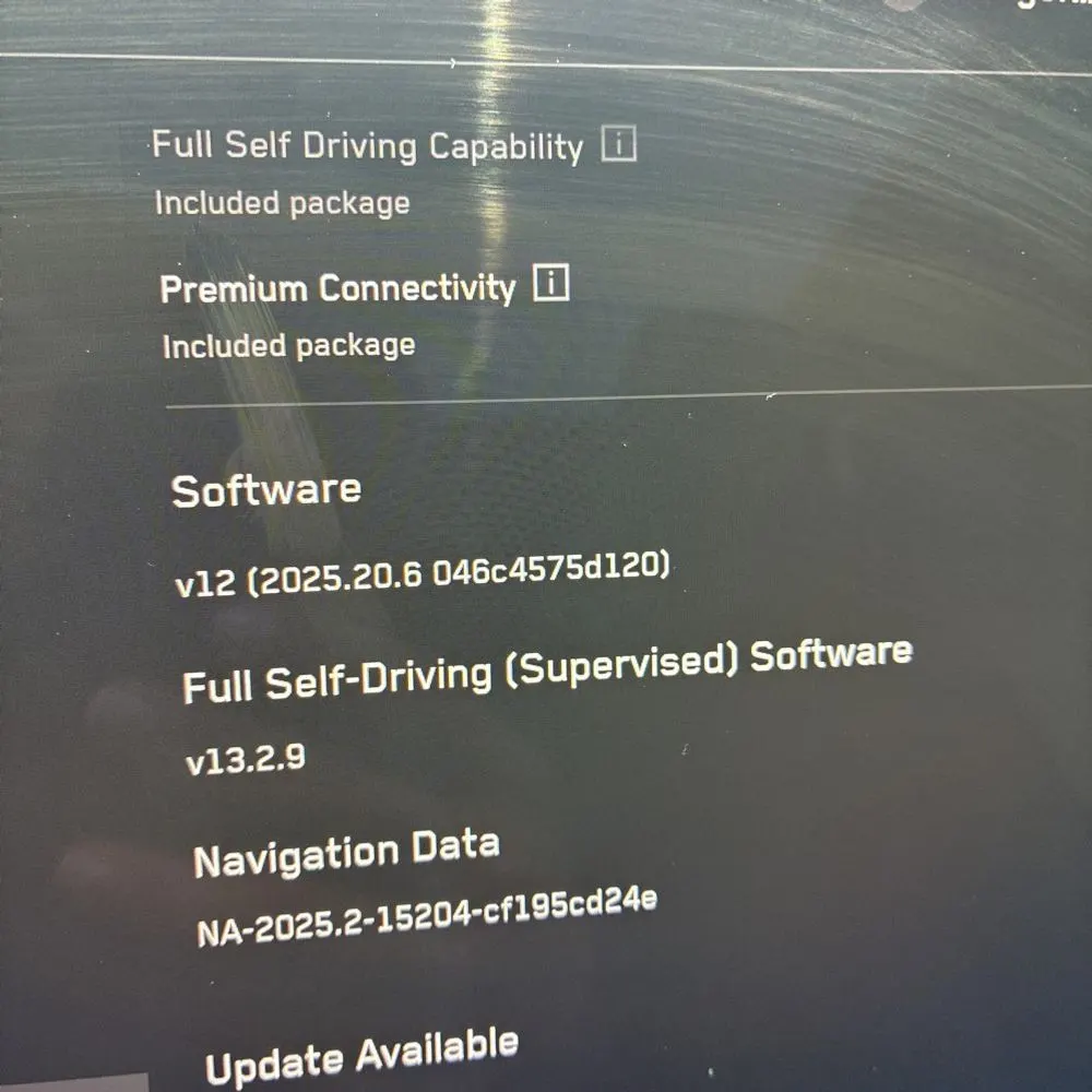 2024 Tesla Cybertruck Base