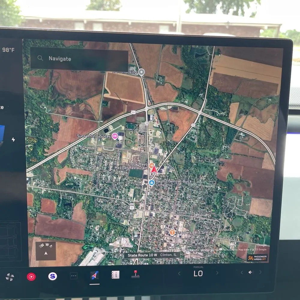 2024 Tesla Cybertruck Base