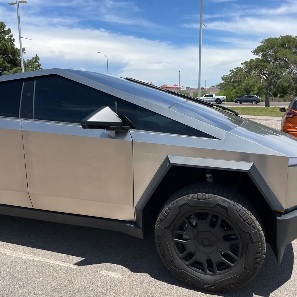 2024 Tesla Cybertruck Base