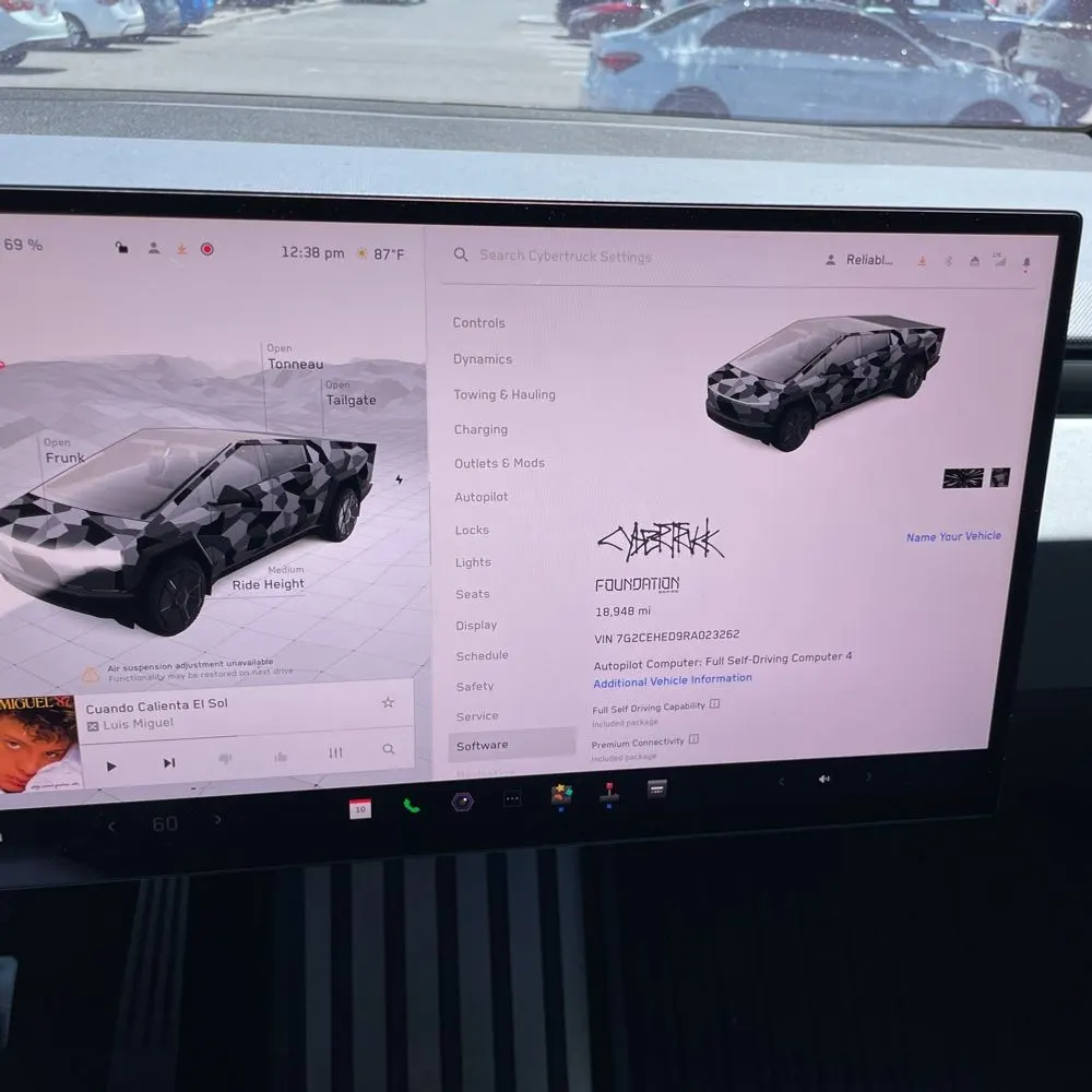 2024 Tesla Cybertruck Base
