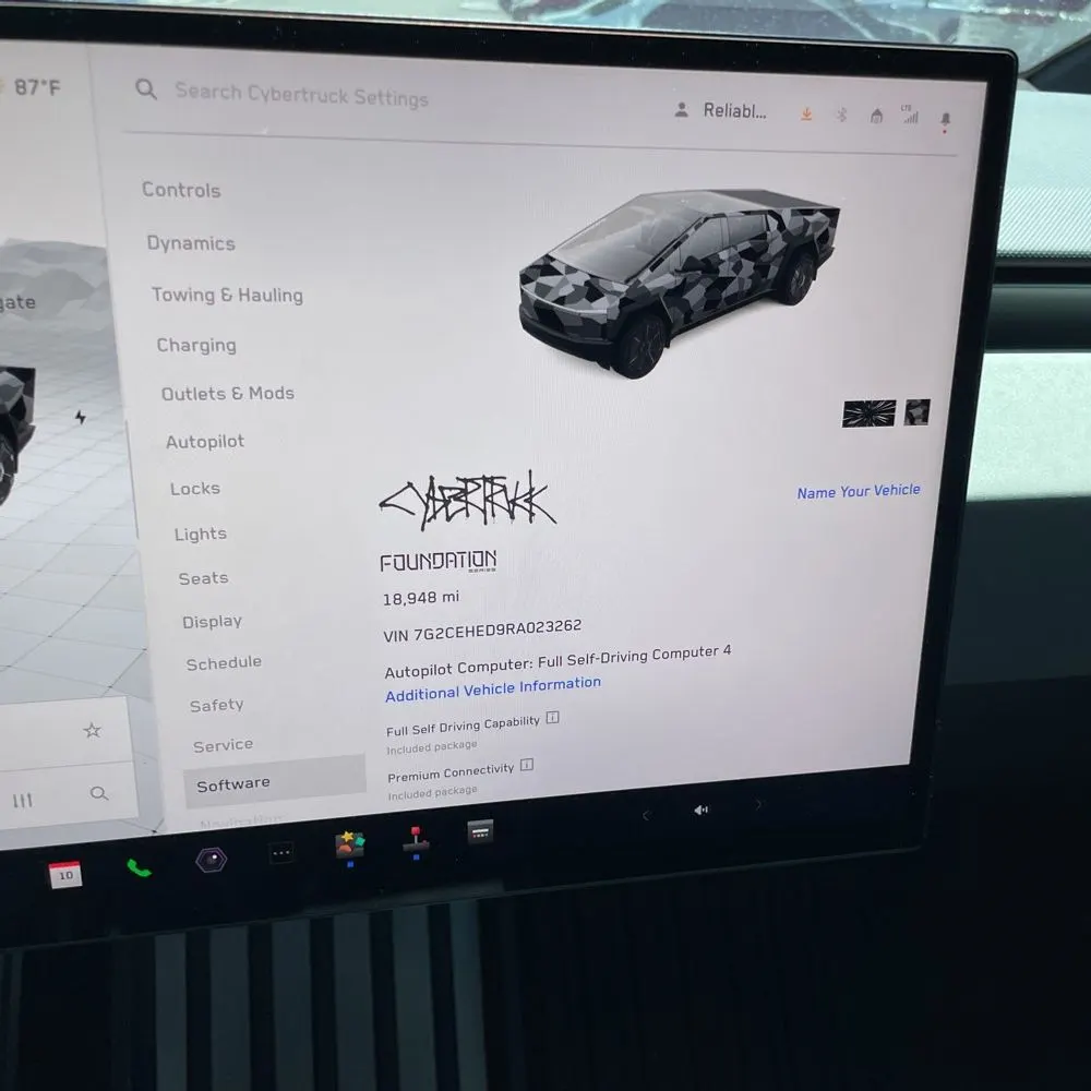 2024 Tesla Cybertruck Base