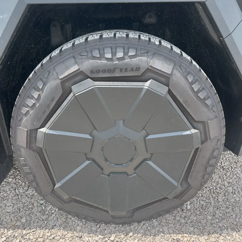 2024 Tesla Cybertruck CyberBeast