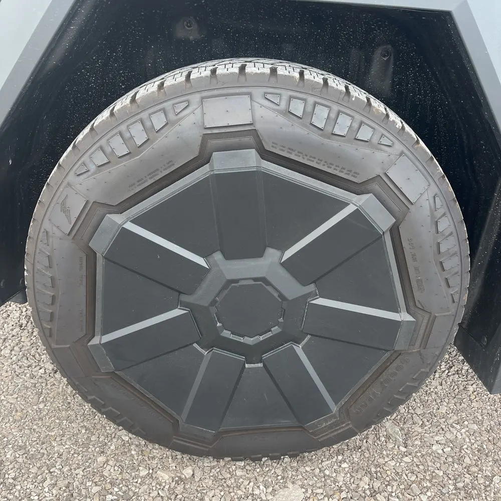 2024 Tesla Cybertruck CyberBeast