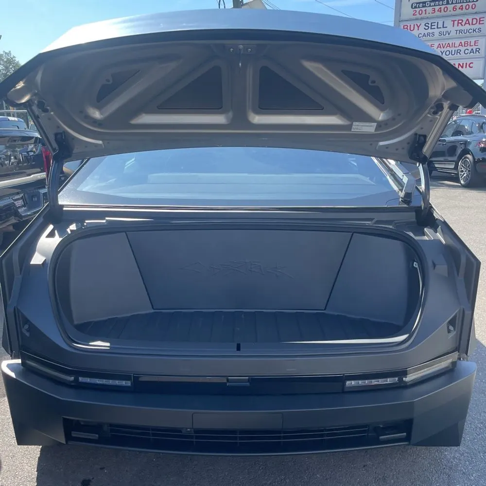2024 Tesla Cybertruck CyberBeast