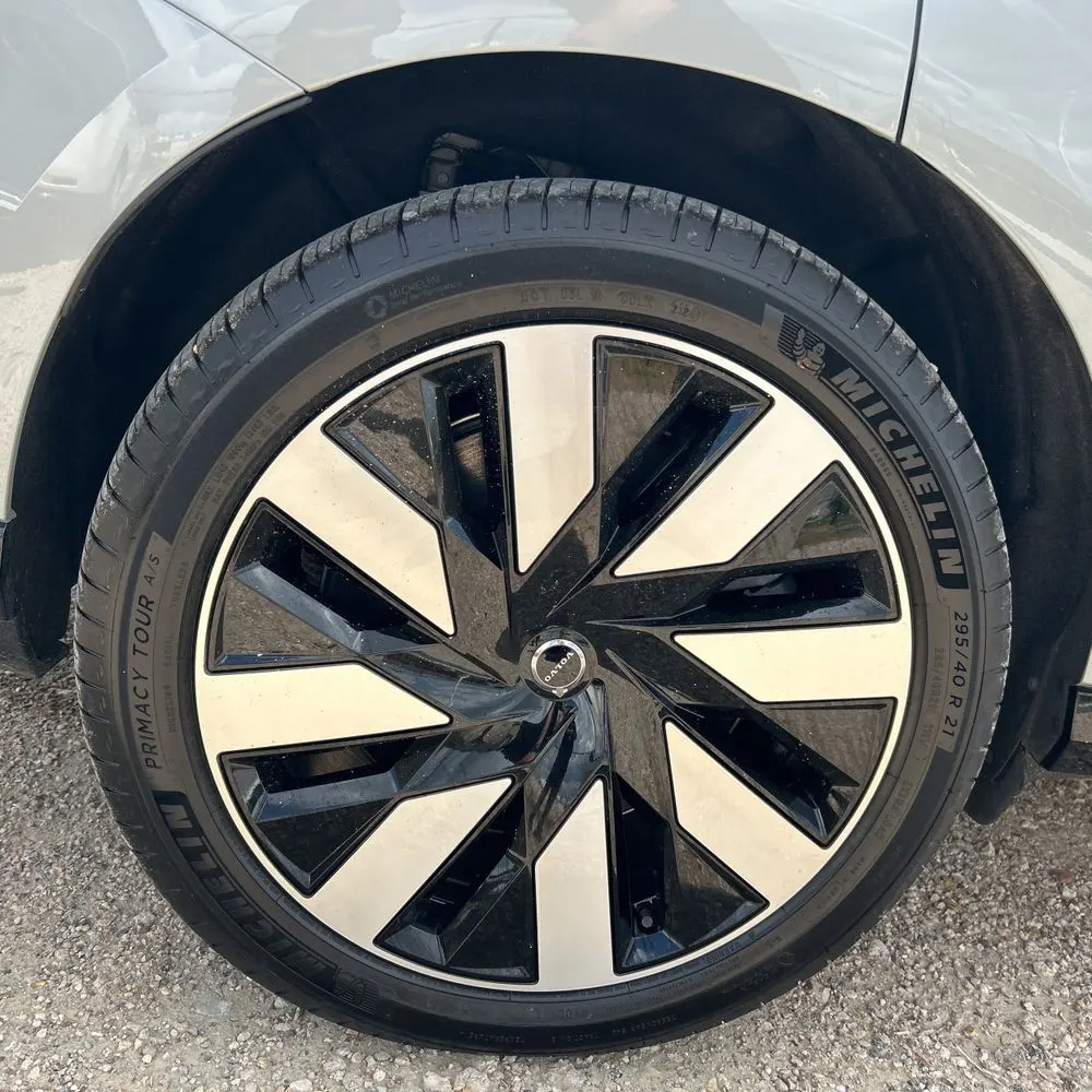 2025 Volvo EX90 Perf Ultra