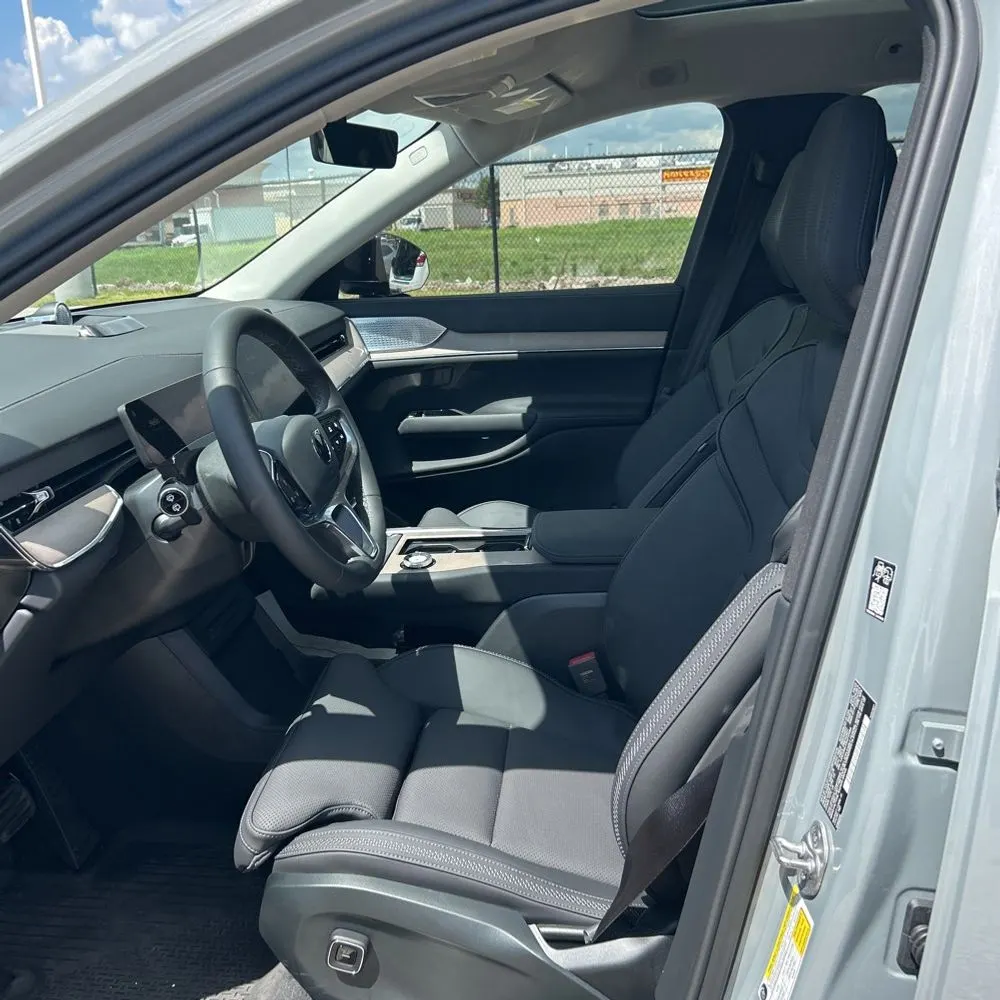 2025 Volvo EX90 Perf Ultra