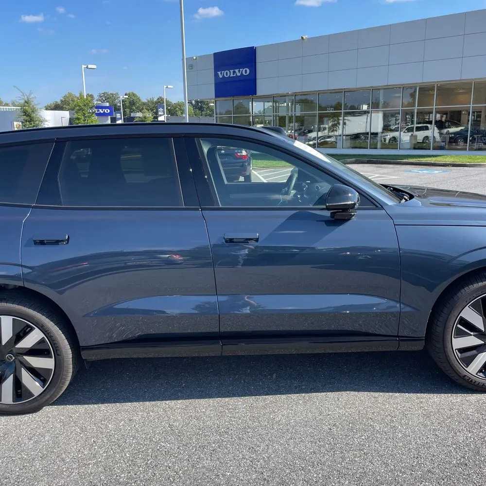 2025 Volvo EX90 Ultra