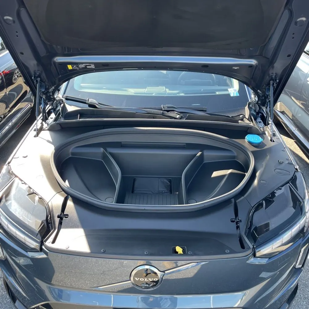 2025 Volvo EX90 Ultra