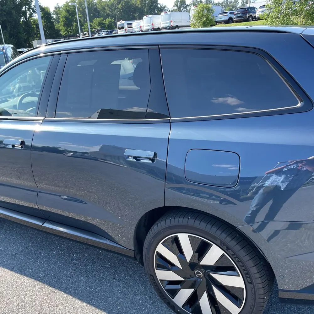 2025 Volvo EX90 Ultra