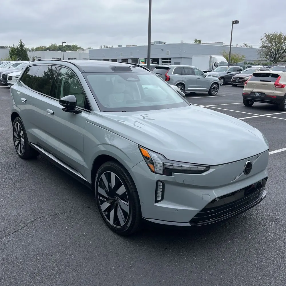 2025 Volvo EX90 Ultra