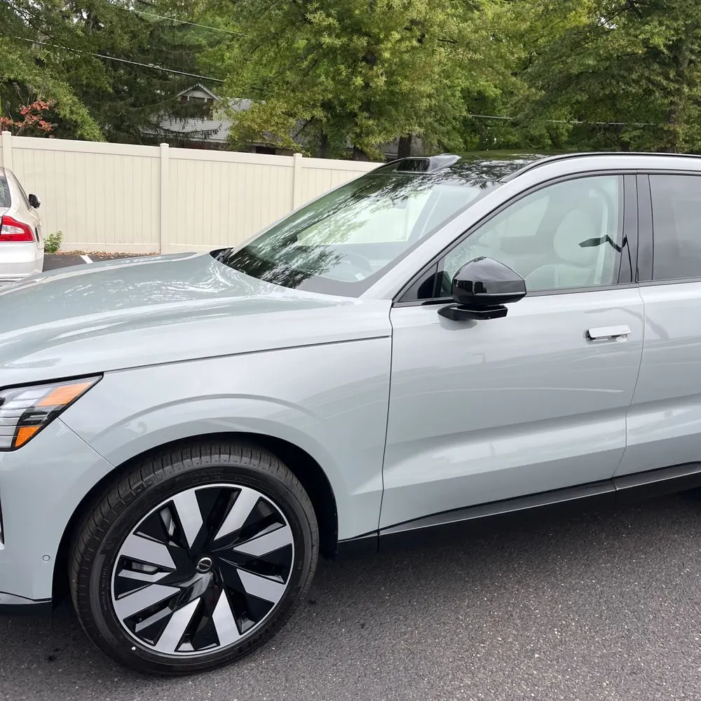 2025 Volvo EX90 Ultra
