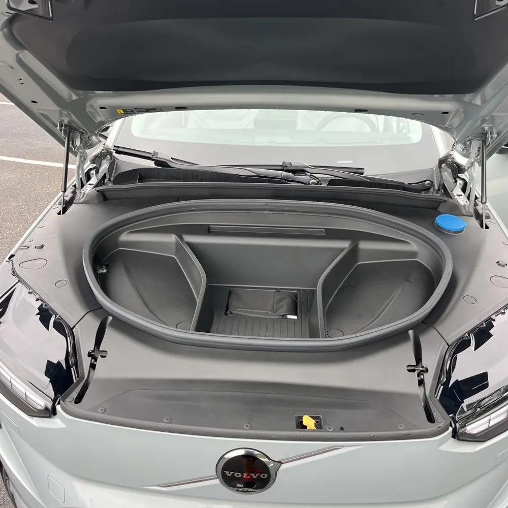 2025 Volvo EX90 Ultra
