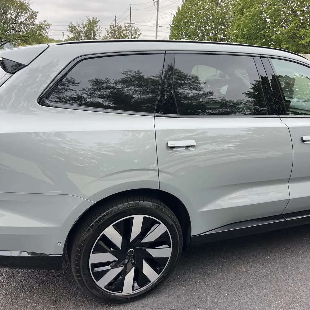 2025 Volvo EX90 Ultra