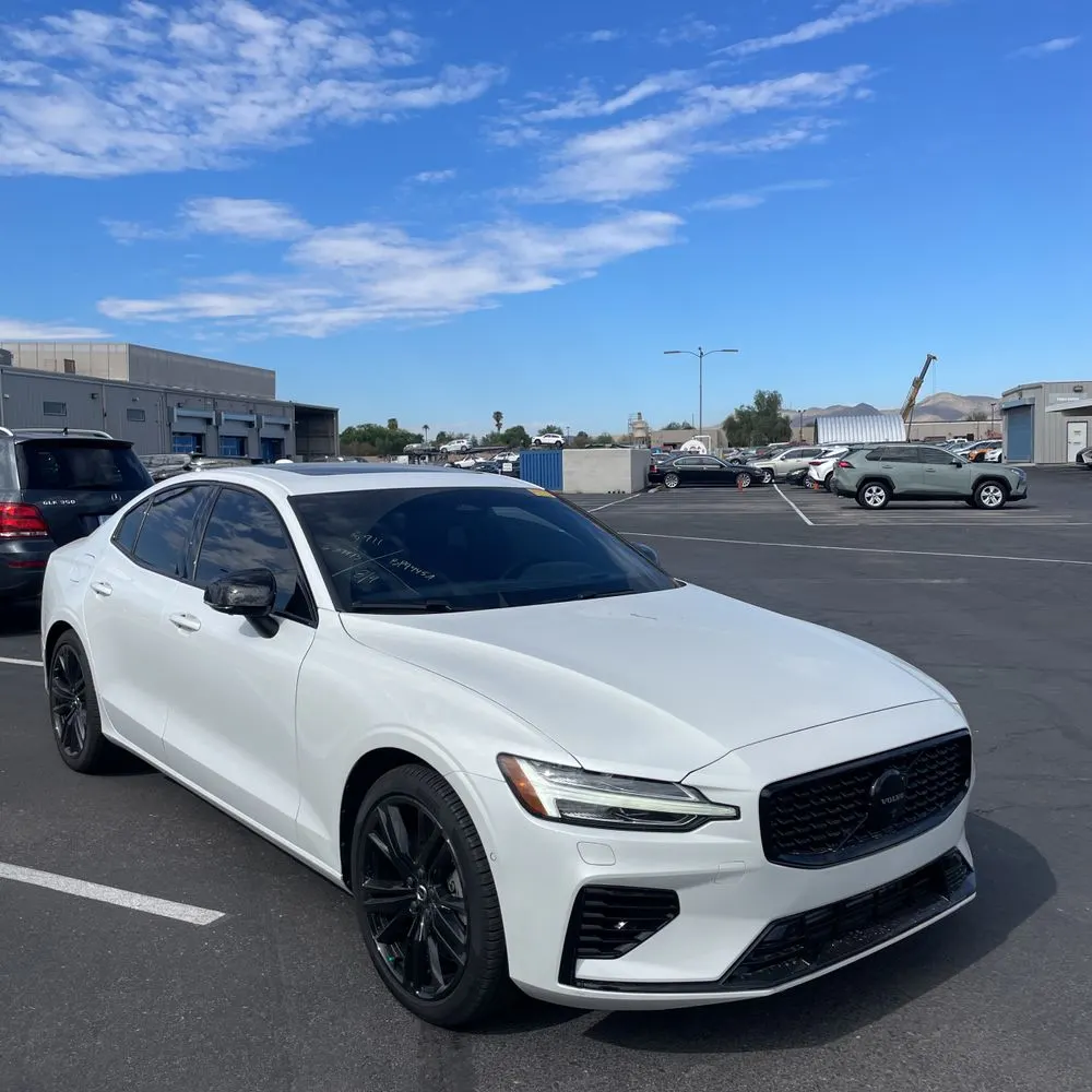 2024 Volvo S60 T8 - Ultimate PHEV