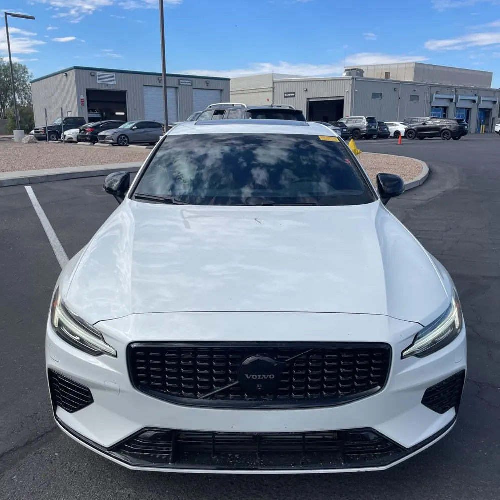 2024 Volvo S60 T8 - Ultimate PHEV