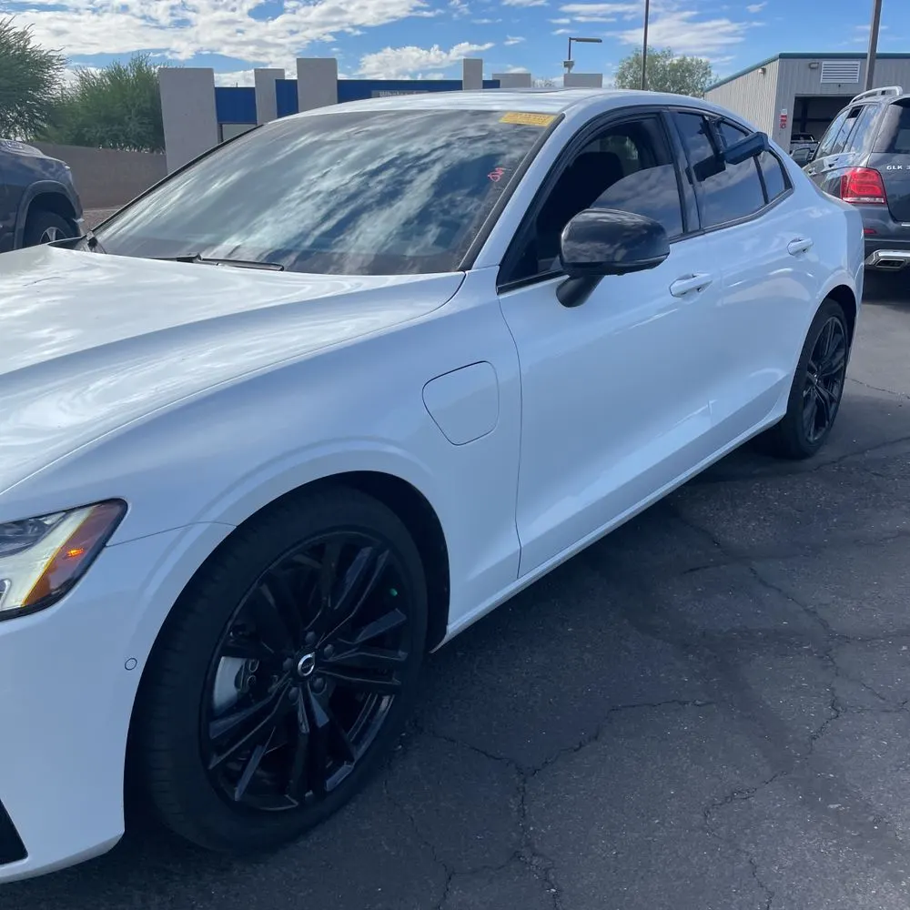 2024 Volvo S60 T8 - Ultimate PHEV